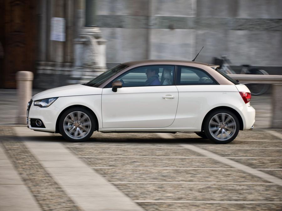  Audi A1 Goldie by Aznom (8X) 2011 года  (фото 4 из 12)